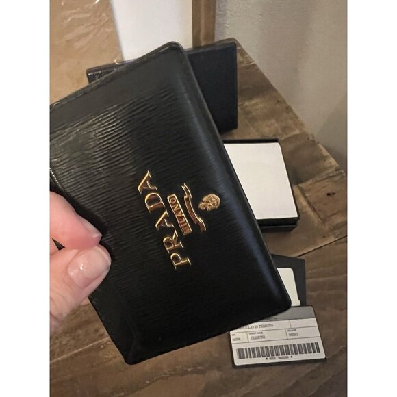 Prada Wallet Card Holder 100% Genuine In Black Saffiano Leather - Picture 6 of 7